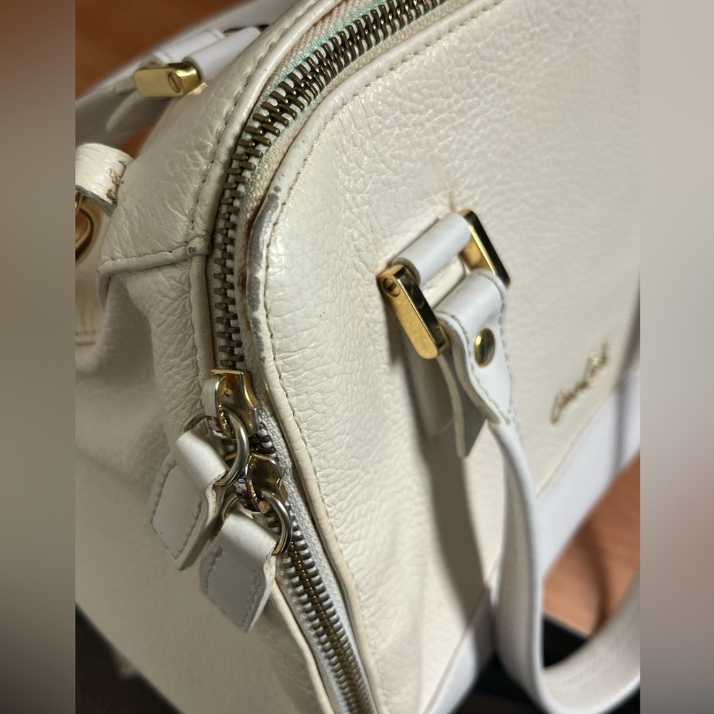 Gianni Conti White and Cream Handbag - Picture 8 of 16